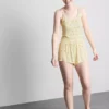 Blommig ribbad pyjamasar-cami