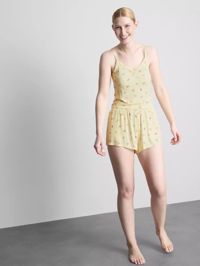 Blommig ribbad pyjamasar-cami