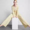 Blommiga pyjamasbyxor med ribbad midja