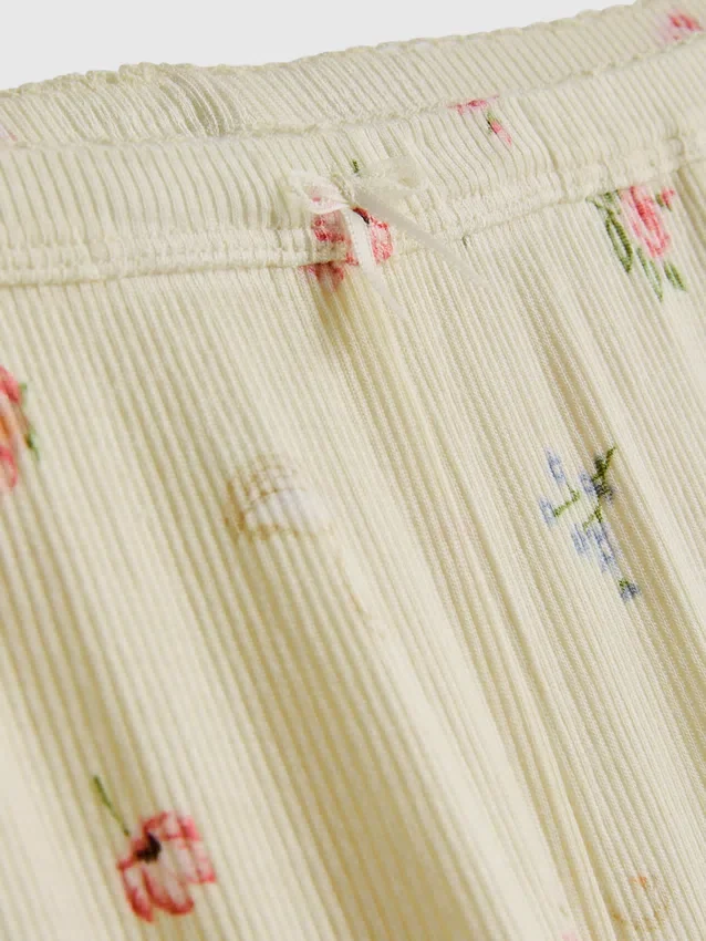 Blommiga pyjamasbyxor med ribbad midja