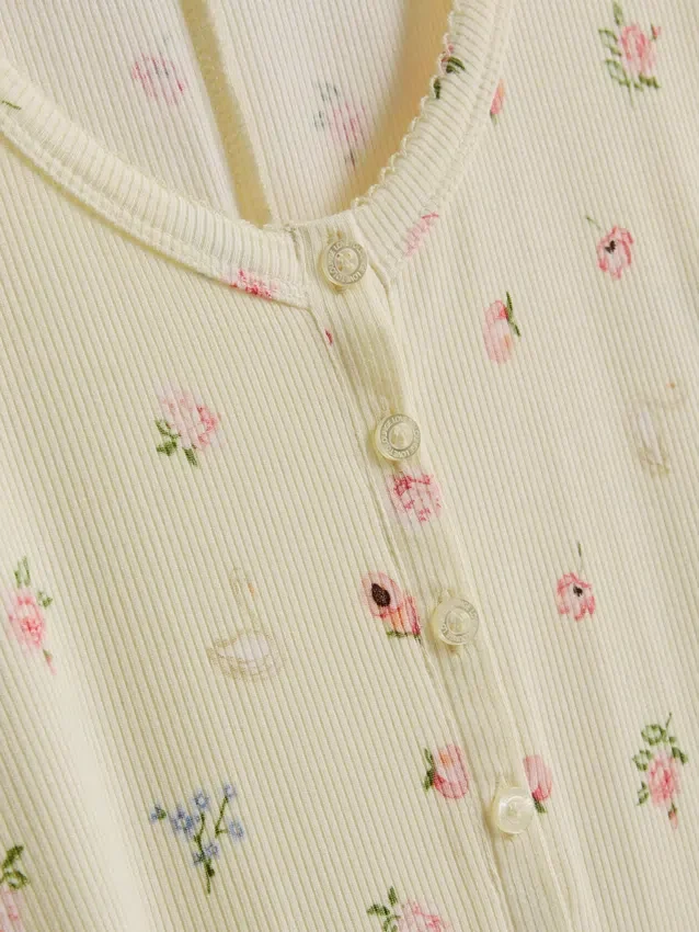 Blommigt mönstrad ribbad sovoverall