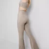 Bodysculpt performance-leggings med utsvängda ben