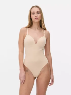 Bodysuit med kupad string