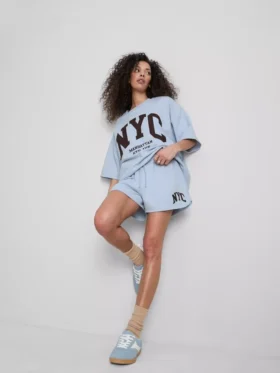 Bomullsrika, avslappnade NYC-shorts