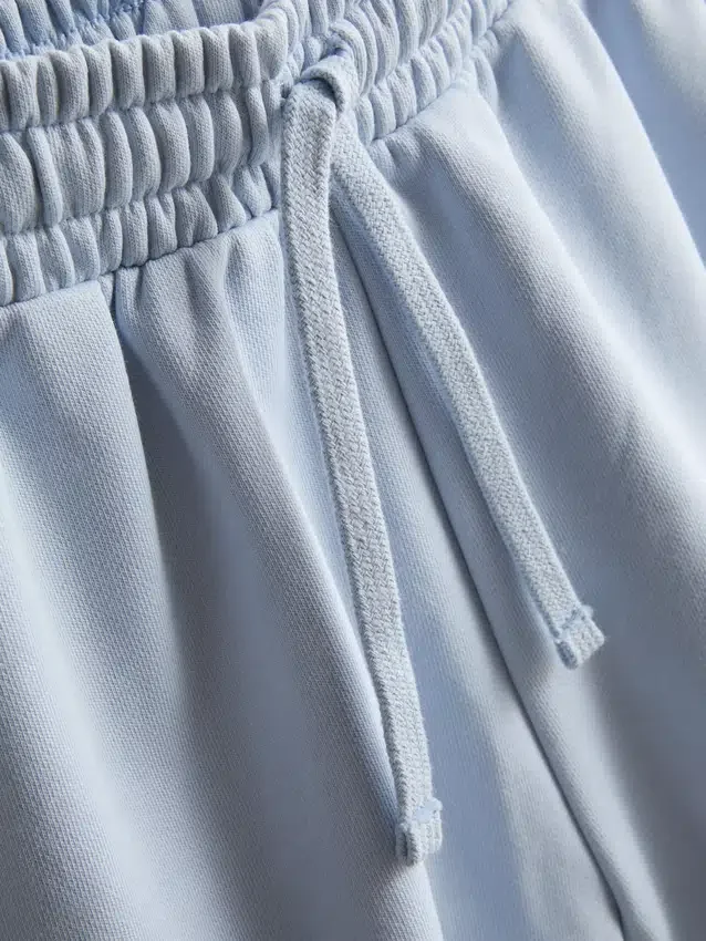 Bomullsrika, avslappnade NYC-shorts