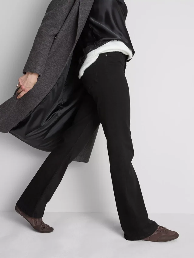 Bootcut-jeans i bomull med medelhög midja