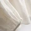 Broderad blus med ballongärmar