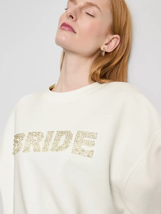Brudtröja med broderade paljetter