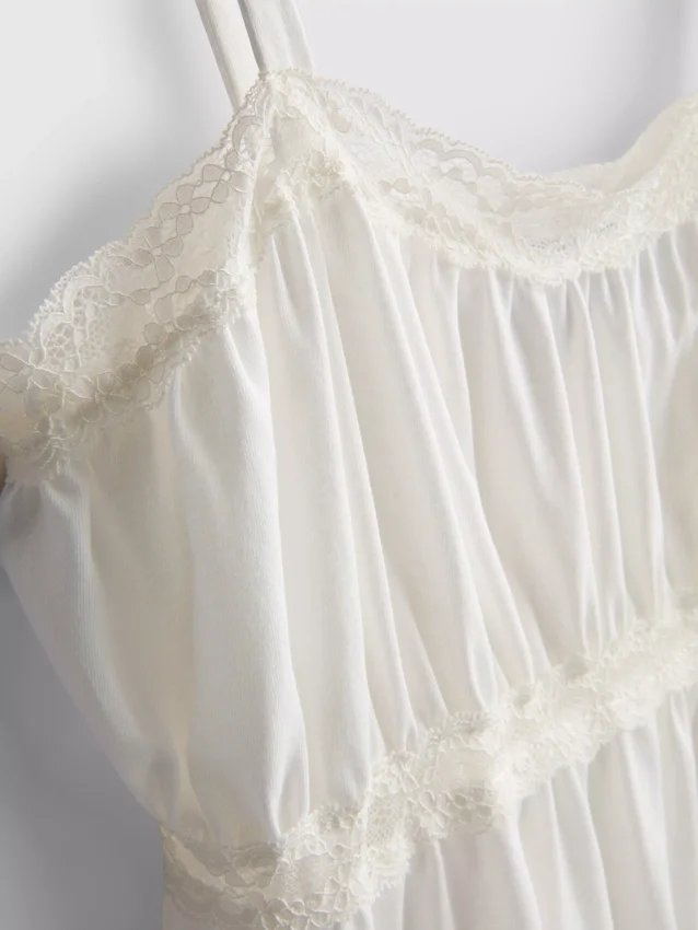 Cami-top i bomull med hanky-kant