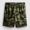 Camo-shorts i nät