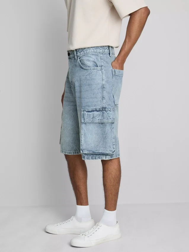 Cargoshorts i denim