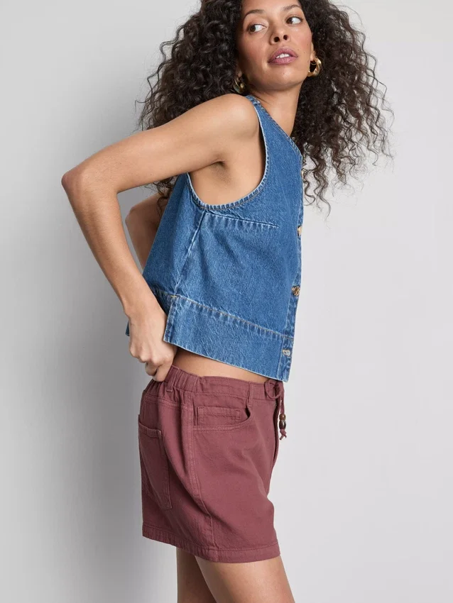 Casualshorts i bomull med dragsko och pärlor