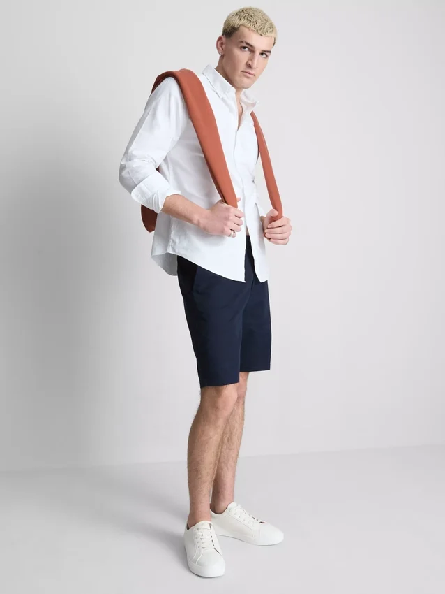 Chinoshorts med hög bomullsandel