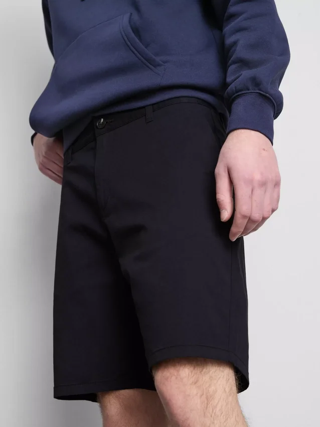 Chinoshorts med hög bomullsandel