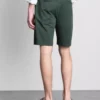 Chinoshorts med hög bomullsandel