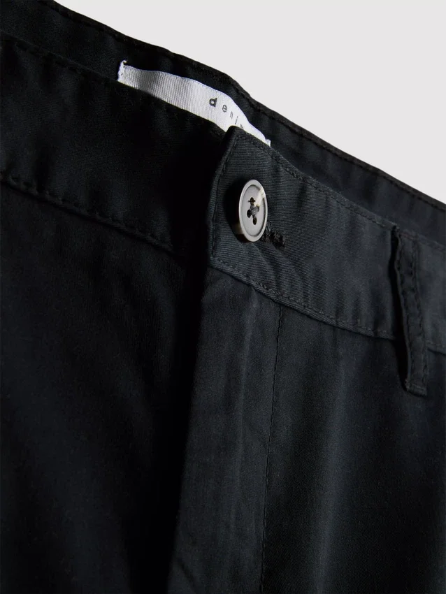 Chinoshorts med hög bomullsandel