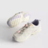 Chunky sneakers med blommiga detaljer