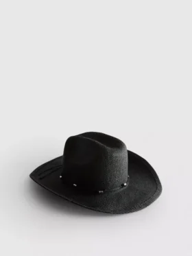 Cowboyhatt i strå med kantband
