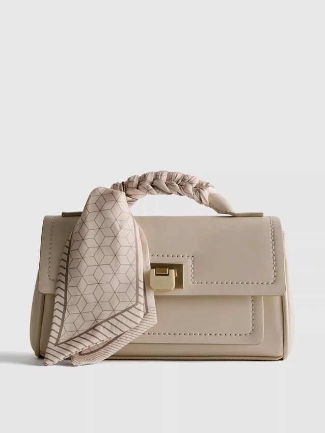Crossbody-väska med scarf-detalj