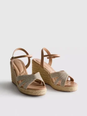 Dekorerade espadriller med kilklack
