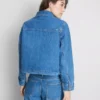 Denimjacka med påsydda fickor i bomull