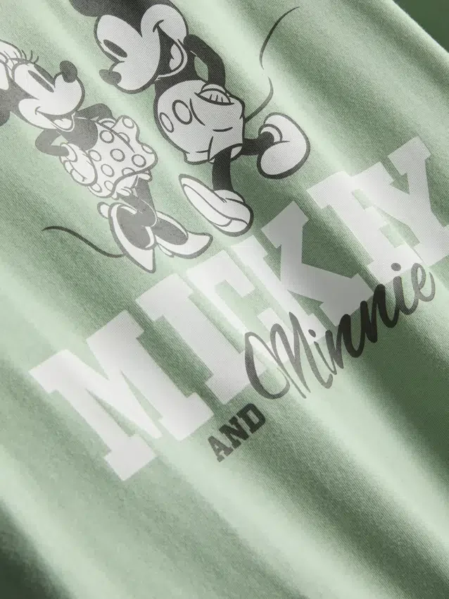 Disneys Mickey & Minnie Mouse-pyjamasar med korta byxor