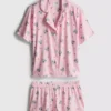Disneys Mickey Mouse-pyjamasar i boyfriend-stil