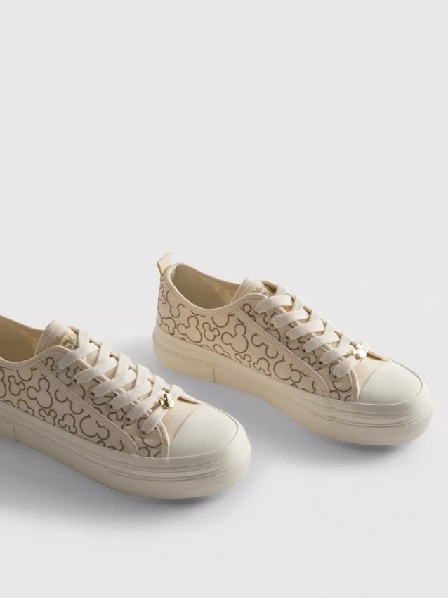 Disneys Mickey Mouse-sneakers i canvas med plattform