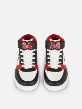 Disneys Minnie Mouse-sneakers med lysande detaljer