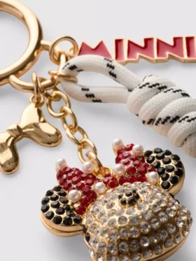 Disneys nyckelring med Minnie Mouse-berlock