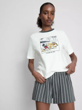 Disneys pyjamasar med Mickey Mouse-motiv