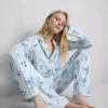 Disneys randiga boyfriend-stiliga pyjamasar med Stitch