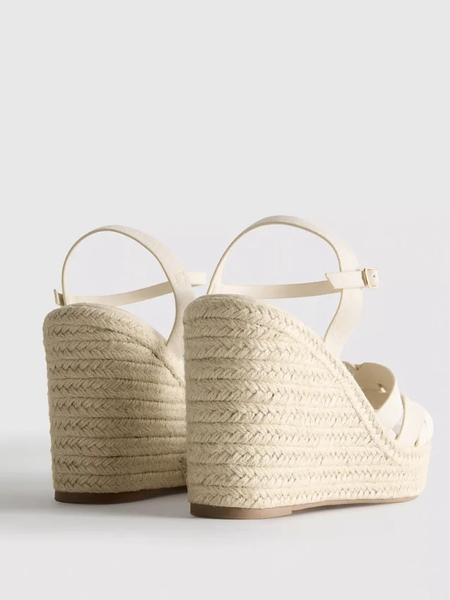 Espadriller med kilklack på sandaler