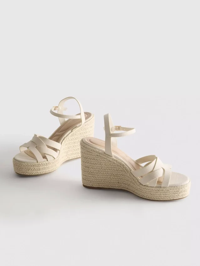 Espadriller med kilklack på sandaler