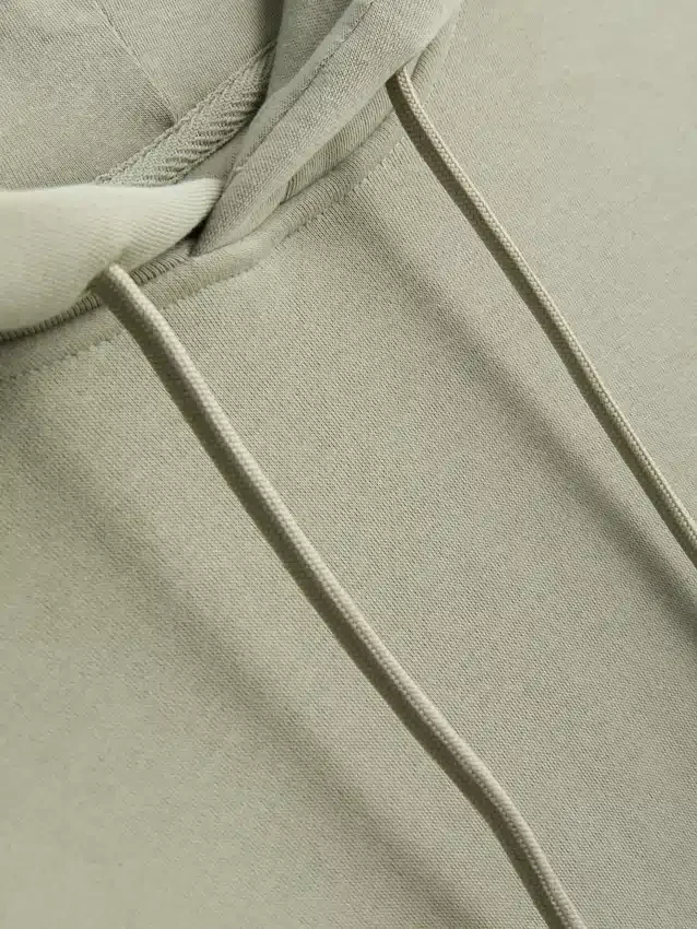Essential-hoodie med dragsko