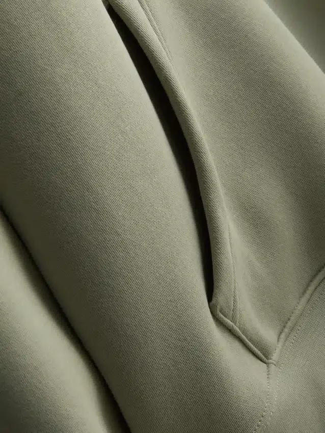 Essential-hoodie med dragsko