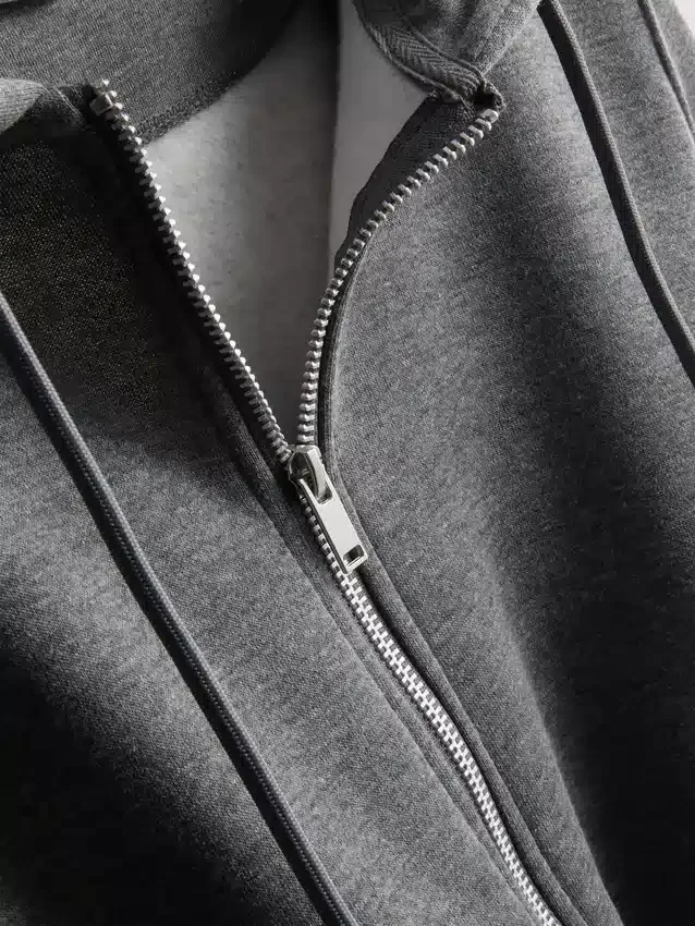 Essential hoodie med genomgående dragkedja