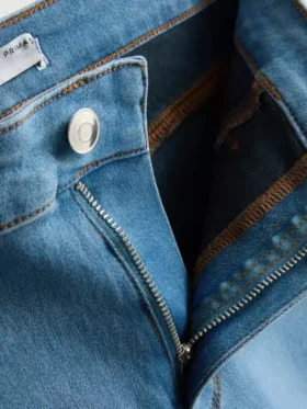 Essential skinny jeans med medelhög midja | normal