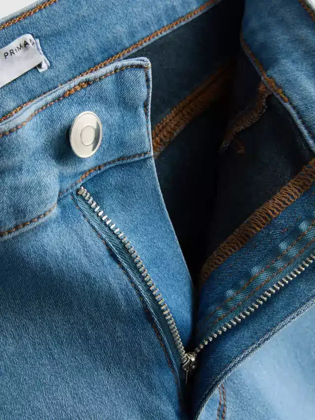 Essential skinny jeans med medelhög midja | normal