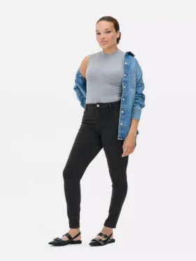 Essential skinny jeans med medelhög midja | normal