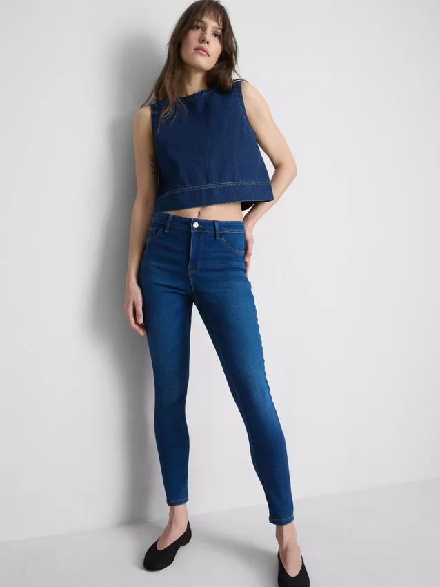 Essential skinny jeans med medelhög midja | normal