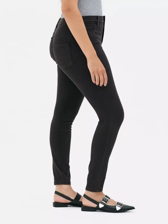 Essential skinny jeans med medelhög midja | normal