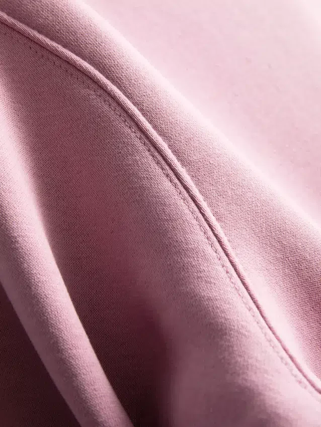 Essential-tröja med rund hals