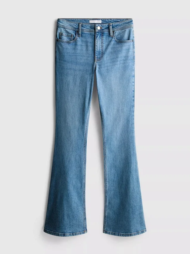 Flared-jeans i bomullsdenim med medelhög midja