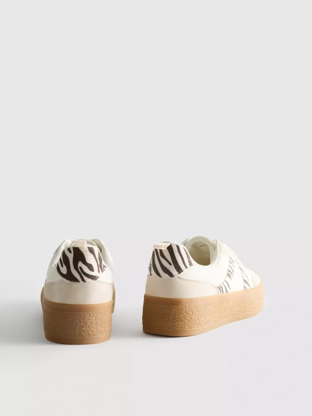 Flatform-sula i gummi