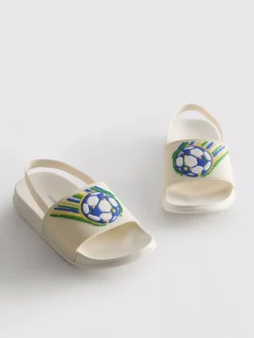 Fotbollssandaler