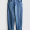 Högmidjade, avsmalnande jeans i bomullsdenim