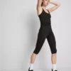 Högmidjade, släta och stödjande capri-leggings för träning