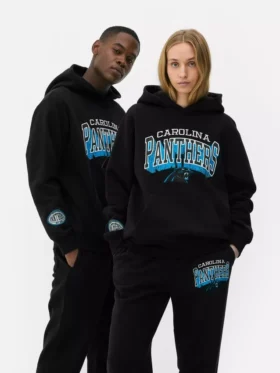 Huvtröja med NFL Carolina Panthers-logotyp
