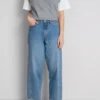 Jeans i bomullsdenim med avsmalnande raka ben